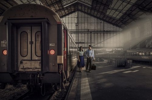 Digital Nomad Lifestyle Pros and Cons