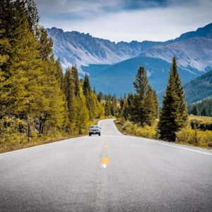 How to Travel with Kids on a Budget Easily